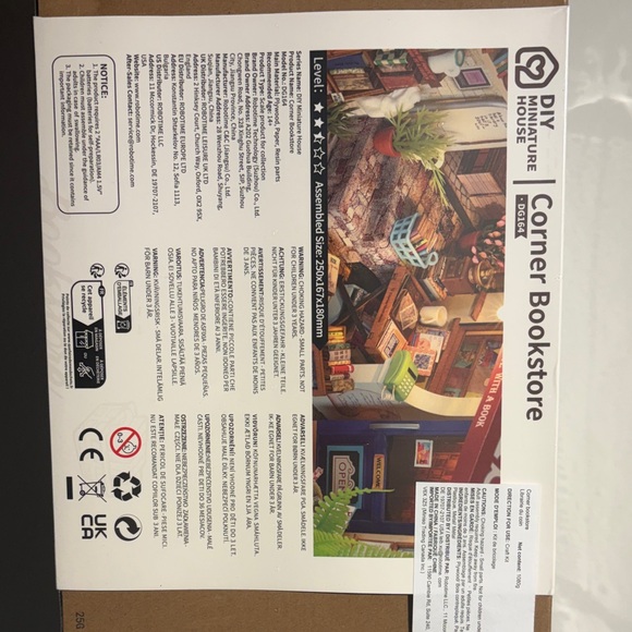 Rolife DIY Miniature House Corner Bookstore Kit - Picture 4 of 4